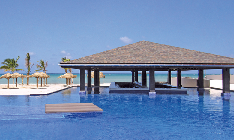 Hotel Royalton White Sands